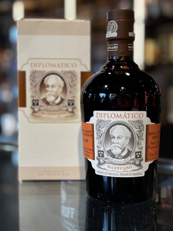 Diplomático - Mantuano